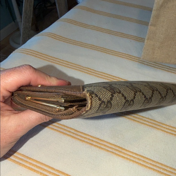 Gucci Beige and Brown GG Coated canvas and Leather Wallet - Picture 8 of 16